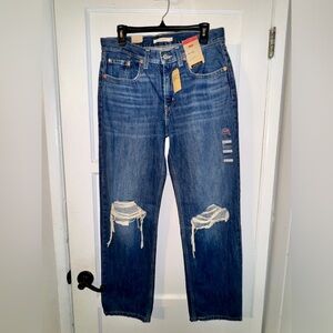 Women Levi’s straight jeans 30 NWT